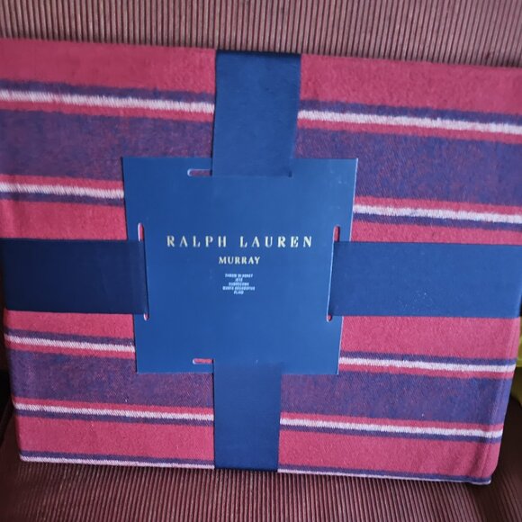 Ralph Lauren Other - NWOT Ralph Lauren Home - Throw Blanket ~ 54 x 72